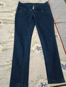 High Waisted Jeans