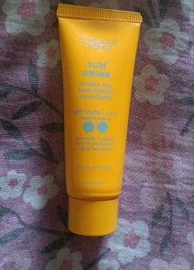 Lakme Sunexpert Spf25 At Jst 150 Rs