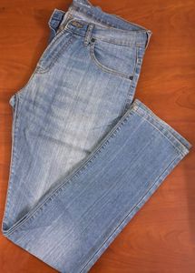 2 Blue jeans