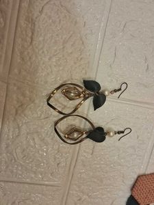 Pack Of 4 Earring Set