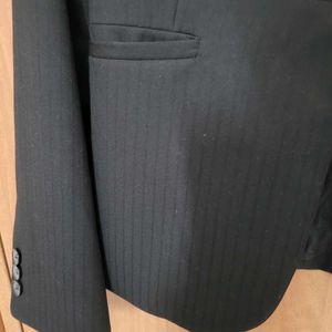 Van HUESEN Women Formal Coat Pant Set (size S)