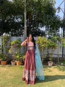 Lengha With Thread Embroidery