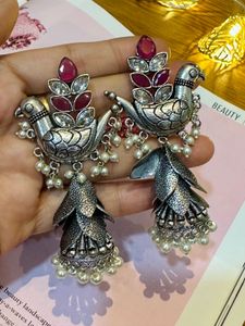 Exquisite Bird Design Jhumka Earrings