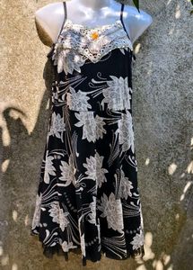 CUTE FLOWER PRINT FROCK