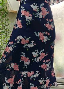 beautiful floral dress ,size M/L