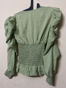 Chic Green Puff Sleeve Top