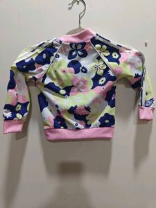Adidas Sporty Set. In Vbgood Condition.