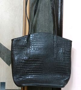 Elle Handbag