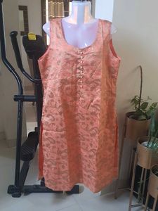 Diwali Peach Printed Kurta With Pocket and Zip