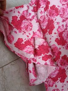 Floral Ruffle Sleeve Top
