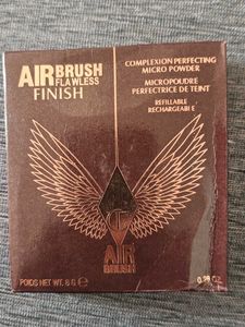 Charlotte Tilbury Compact