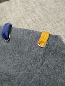Grey Cropped Hoddie