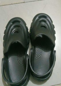 Black Comfort Clogs