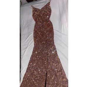 Women&#39;s Ruched Sequin Gowns Sexy Spaghetti Straps