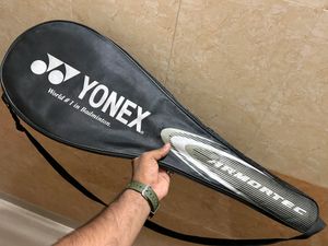 YONEX ARMORTEC 900 POWER.