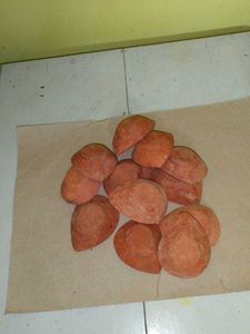Clay Diyas