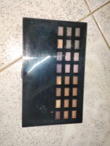Eyeshadow &amp; Face Palette