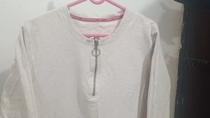 White Pullover Sweatshirt