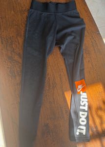 Nike Leggings - Just Do It
