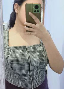 Black&amp;White Chain Up Top