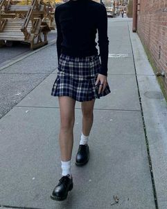 y2k pleated checkered skirt