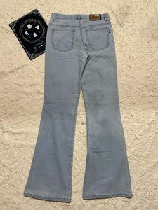 Unique Lace Detail Flare Jeans