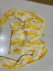 Zara Padded Yellow Crop Top