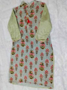 Woman Straight Kurti