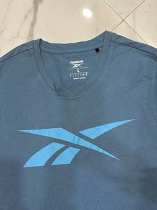 Reebok Men&#39;s Graphic T-Shirt