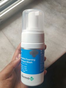 3% AHA-BHA- F Forming Daily Face Wash