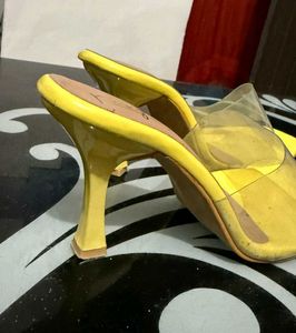 yellow transparent Heels 👠