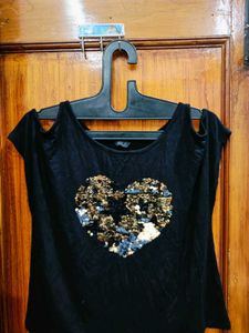 🇳🇿💫🔥 Beautiful Sequin Heart Tee