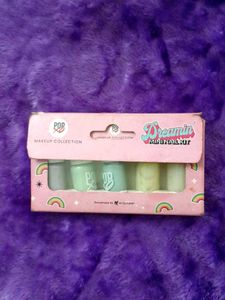 Myglamm Dreaming Mini Nail Kit