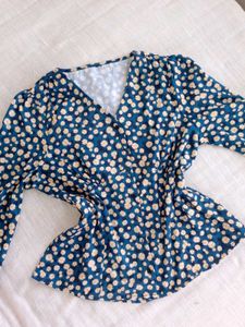 Floral V-Neck Top
