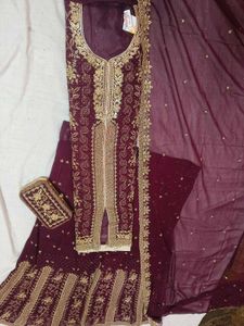 Elegant Embroidered Heavy Dress With Clutch