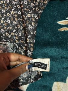 Floral Print Mock Neck Top