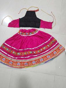 Girls Ethnic Dress   Navaratri Lehenga Never Used