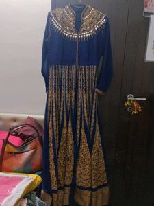 Elegant Blue Embroidered Kurta Set