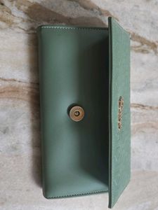 Ollee Wallet