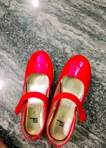 Kids Leather Pink Sandal, Totally Un-worn