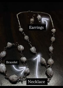 White Stone💎necklace