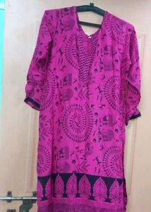 Rose &amp; Black Straight Kurta