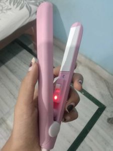 Mini Pink Hair Straightener