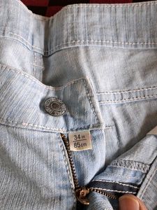Light Wash Denim Jeans