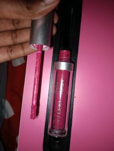 (Pink red  maroon) 3 Lipsticks nybae and dazler