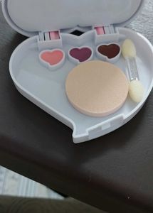 lipstick +compact +blush