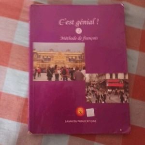 C'est genial! French Textbook Set