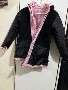 Price Drop!!!Palm Tree 🌴 Girl Padded Jacket