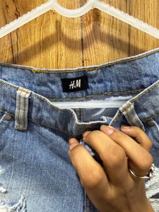 Shorts Ripped Size 30