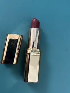 Loreal Paris Nude Brown Lipstick For Everyday Use